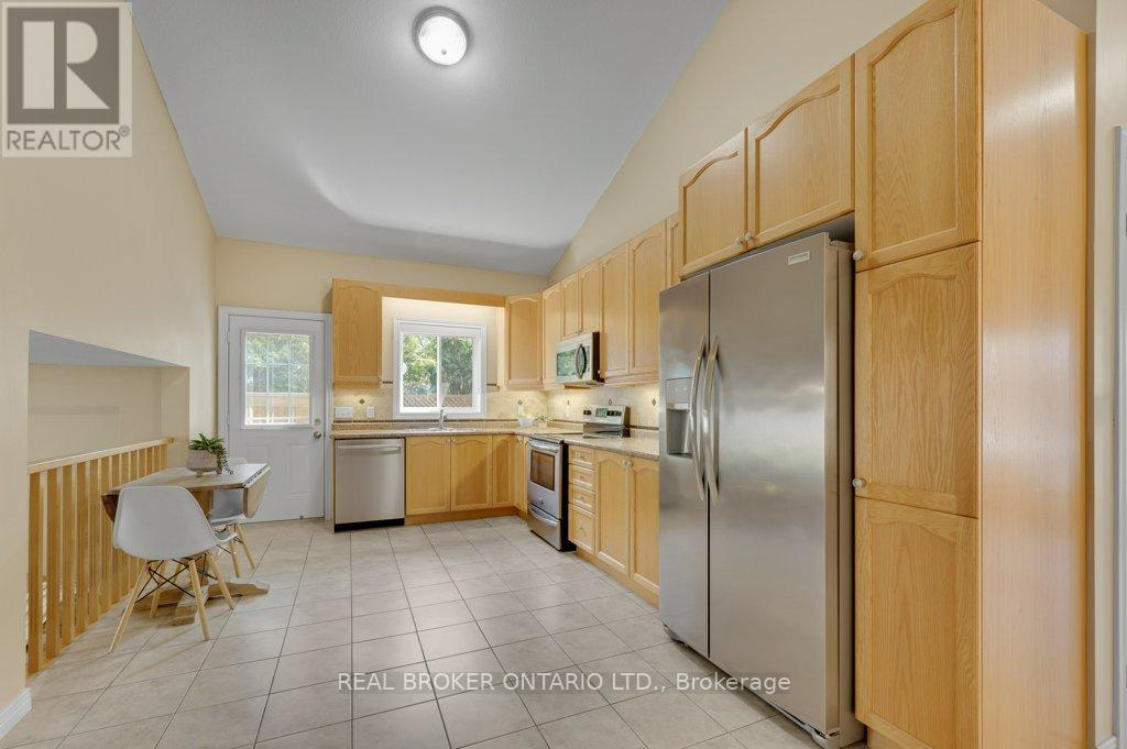 51 Sundance Crescent, Hamilton, Ontario  L0R 1P0 - Photo 7 - X13045172