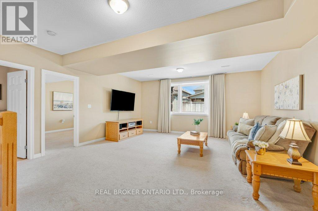 51 Sundance Crescent, Hamilton, Ontario  L0R 1P0 - Photo 9 - X13045172