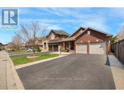 51 SUNDANCE CRESCENT, Hamilton, Ontario