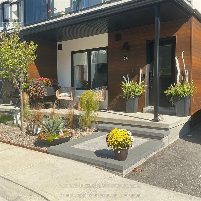 34 Ruby Crescent, Orillia, Ontario  L3V 8M3 - Photo 3 - S12879218