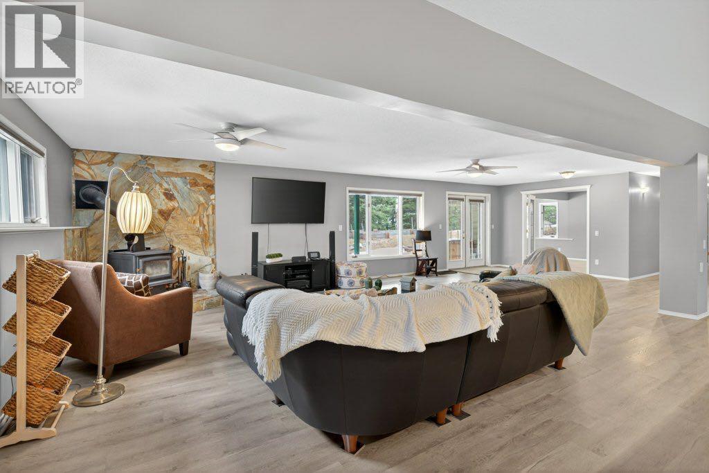 39 Highlands Terrace, Bragg Creek, Alberta  T0L 0K0 - Photo 33 - A2303273