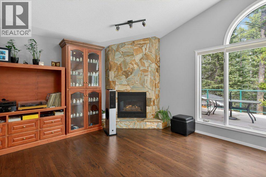 39 Highlands Terrace, Bragg Creek, Alberta  T0L 0K0 - Photo 7 - A2303273