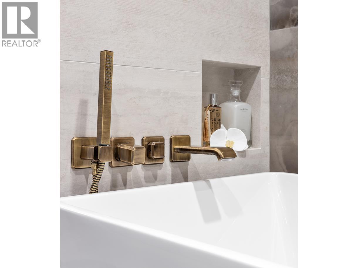 1102 2323 Street Street, Vancouver, British Columbia  V6J 1S5 - Photo 8 - R3115819