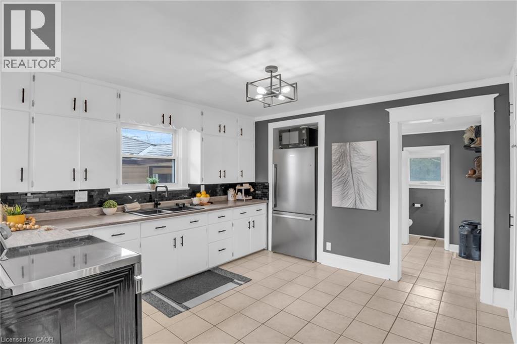 29 Adam Brown Street, Moorefield, Ontario  N0G 2K0 - Photo 11 - 40820005