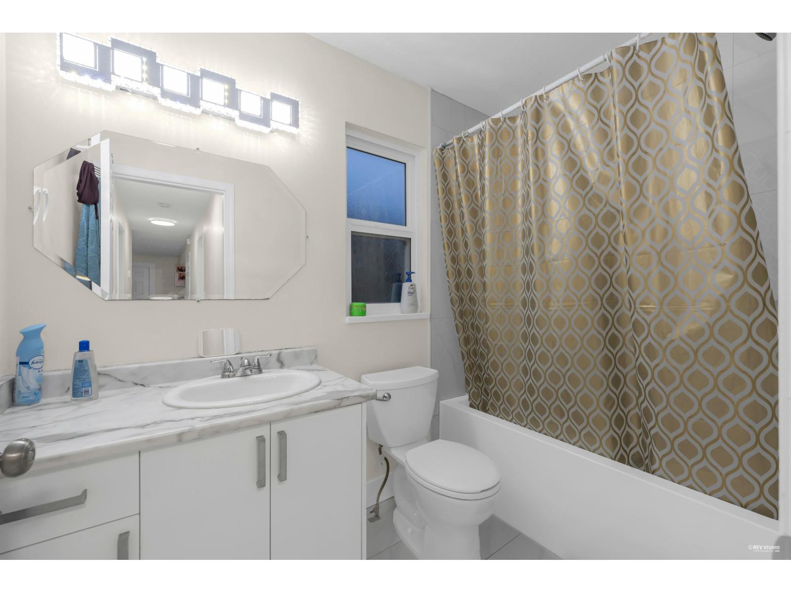 14306 77a Avenue, Surrey, British Columbia  V3W 0L2 - Photo 19 - R3085534