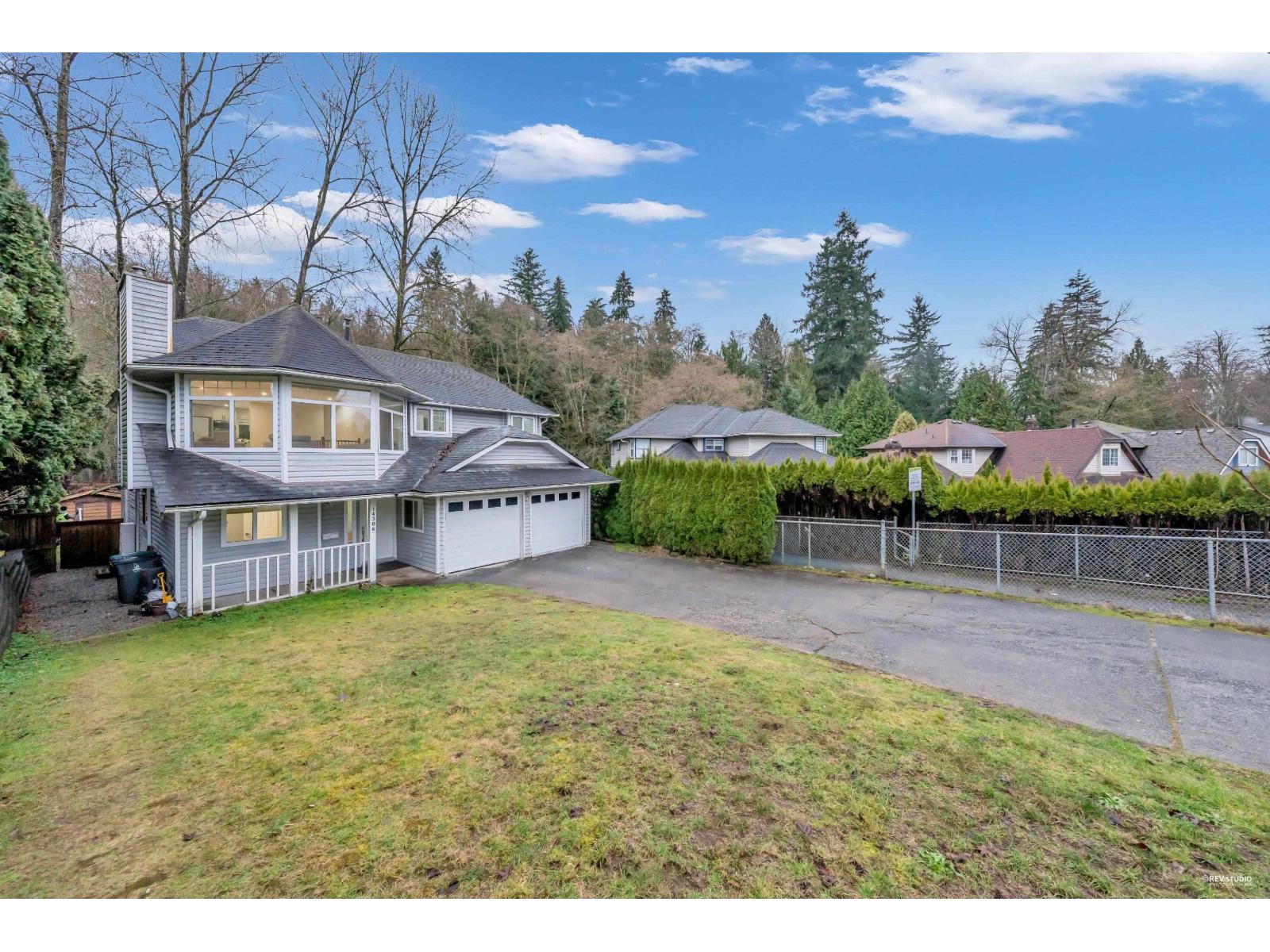 14306 77a Avenue, Surrey, British Columbia  V3W 0L2 - Photo 3 - R3085534