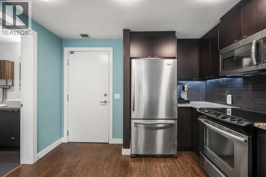 305, 25 Aspenmont Heights SW, Calgary, Alberta  T3H 0E4 - Photo 14 - A2298987