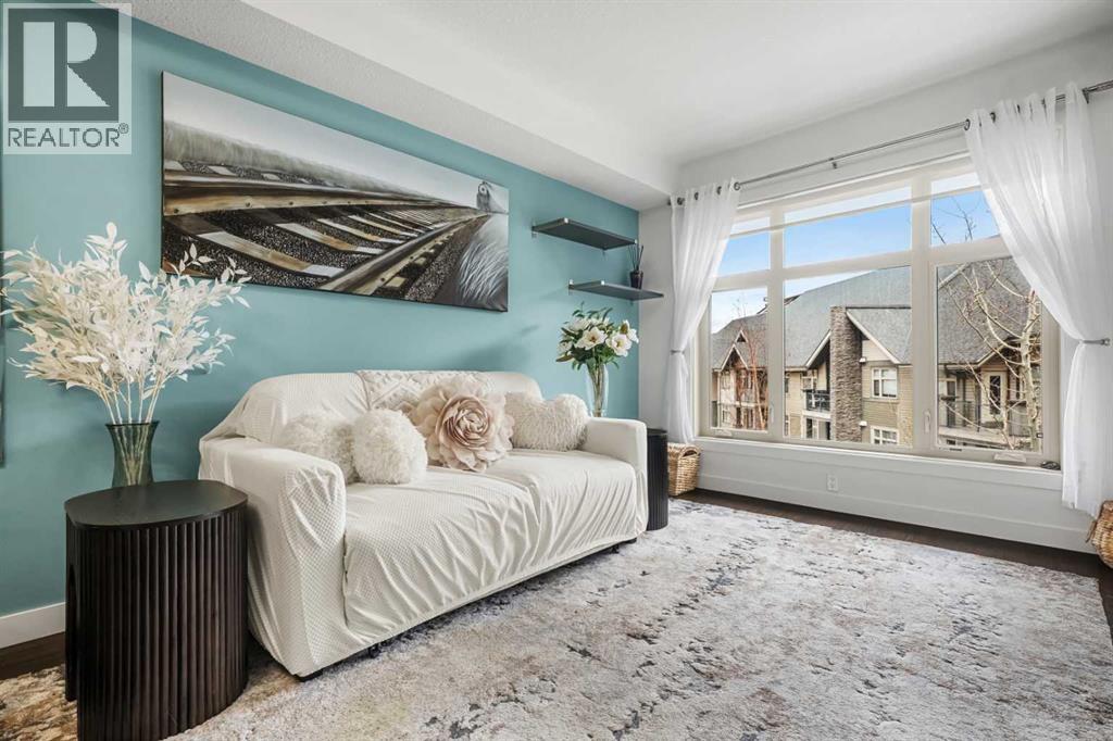 305, 25 Aspenmont Heights SW, Calgary, Alberta  T3H 0E4 - Photo 4 - A2298987