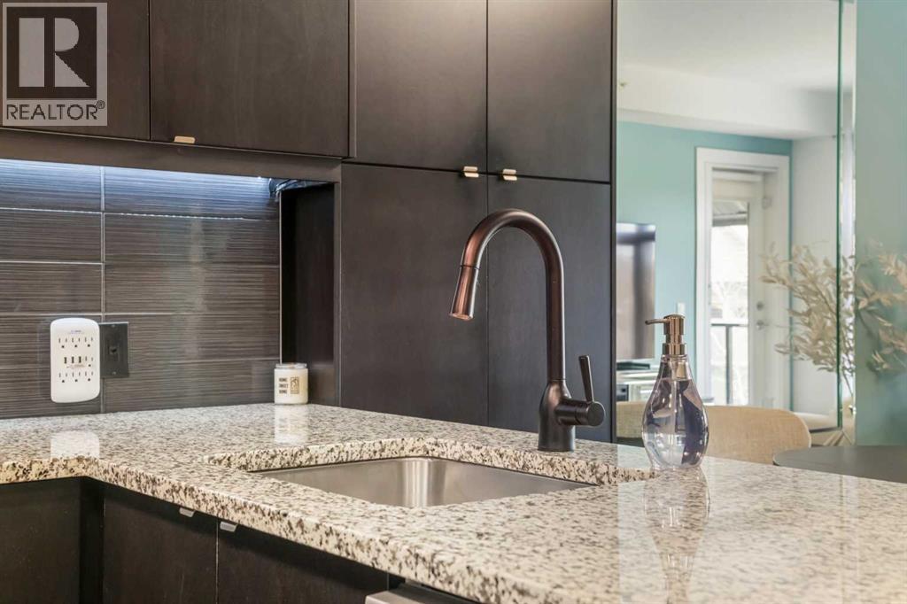 305, 25 Aspenmont Heights SW, Calgary, Alberta  T3H 0E4 - Photo 13 - A2298987