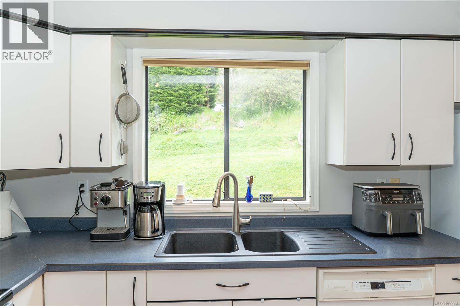 1067 Herd Rd, Duncan, British Columbia  V9L 9W9 - Photo 19 - 1032914