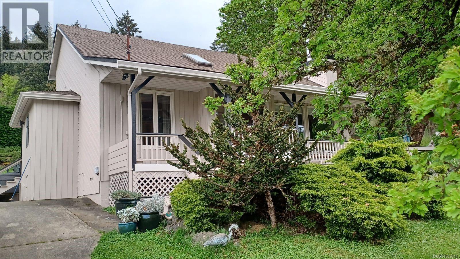 1067 Herd Rd, Duncan, British Columbia  V9L 9W9 - Photo 4 - 1032914