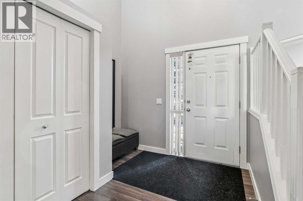 153 Panamount Close NW, Calgary, Alberta  T3K 5P6 - Photo 4 - A2304926