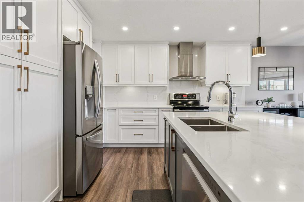 153 Panamount Close NW, Calgary, Alberta  T3K 5P6 - Photo 9 - A2304926