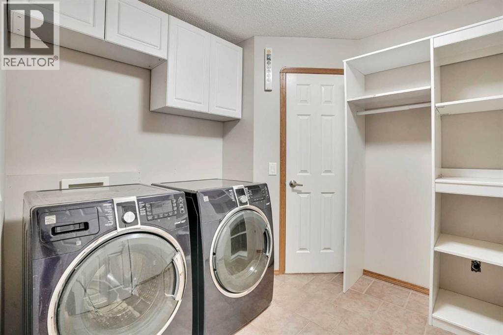 143 Country Hills View Nw, Calgary, Alberta  T3K 5B5 - Photo 15 - A2304998