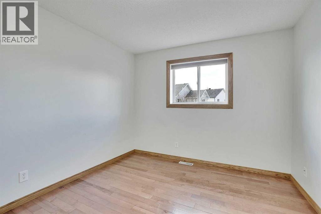 143 Country Hills View Nw, Calgary, Alberta  T3K 5B5 - Photo 25 - A2304998