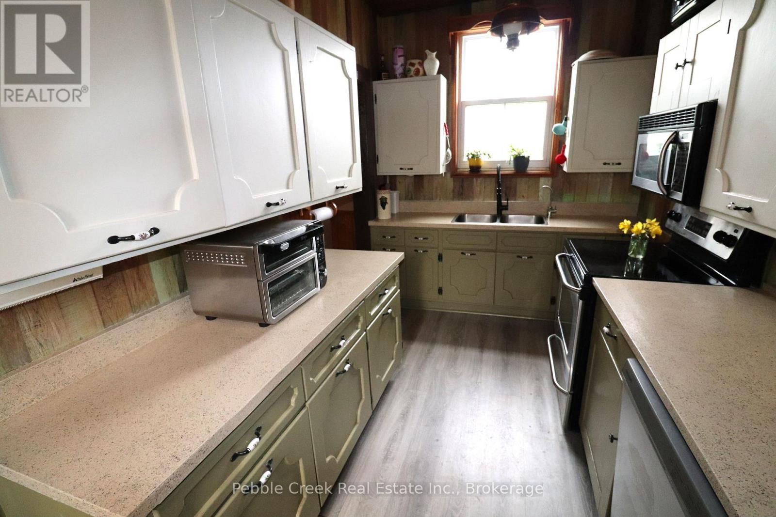 85042 Bluewater Highway, Ashfield-Colborne-Wawanosh, Ontario  N7A 3X9 - Photo 7 - X13041168