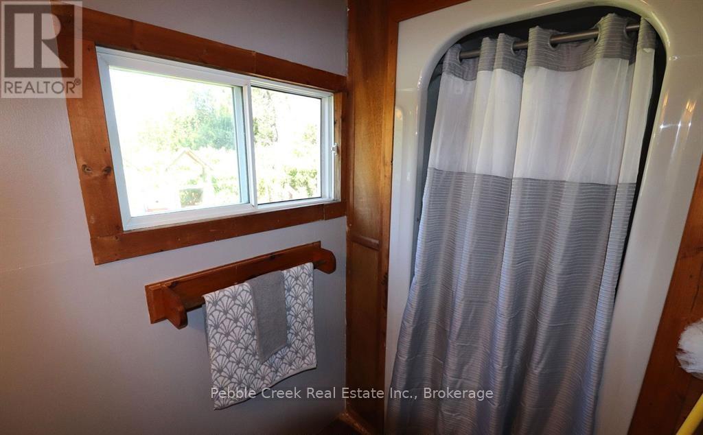 85042 Bluewater Highway, Ashfield-Colborne-Wawanosh, Ontario  N7A 3X9 - Photo 30 - X13041168