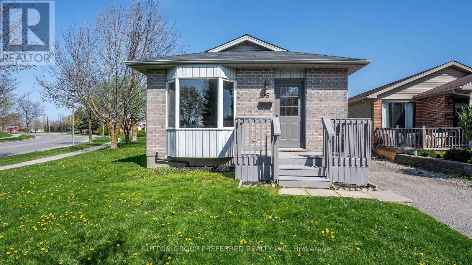 195 SIMPSON CRESCENT, London East, Ontario
