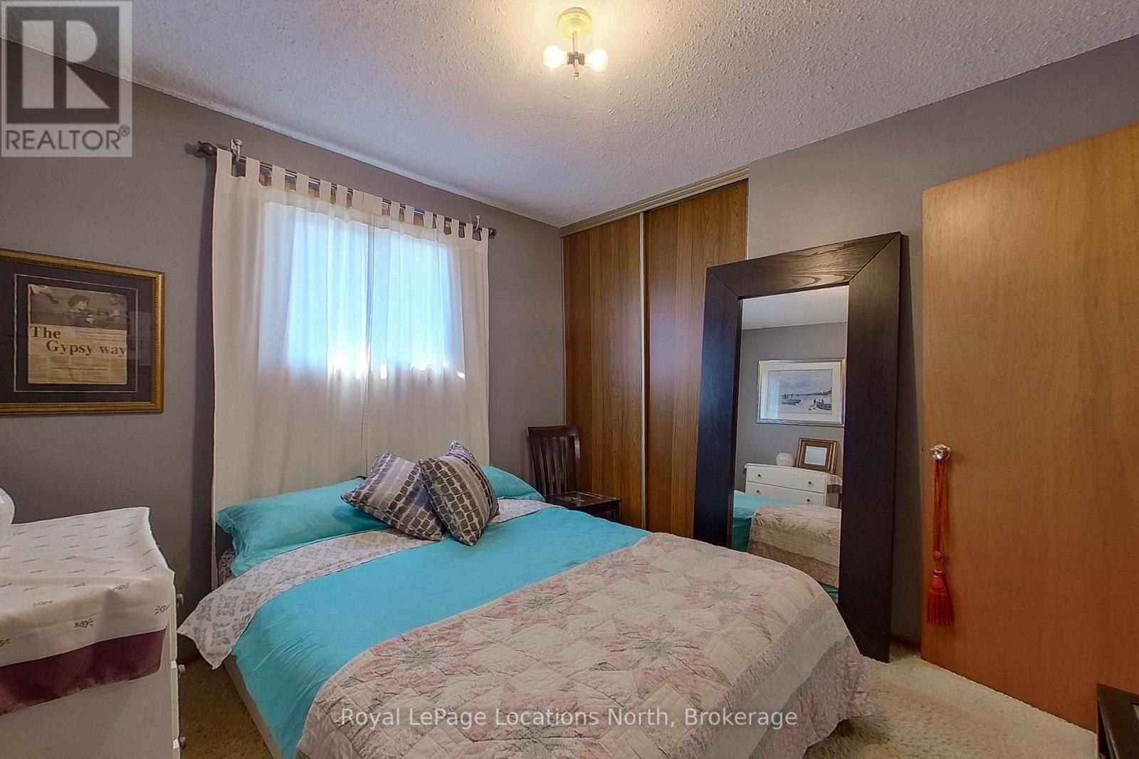 152 Melrose Avenue, Wasaga Beach, Ontario  L9Z 2T1 - Photo 14 - S13045224