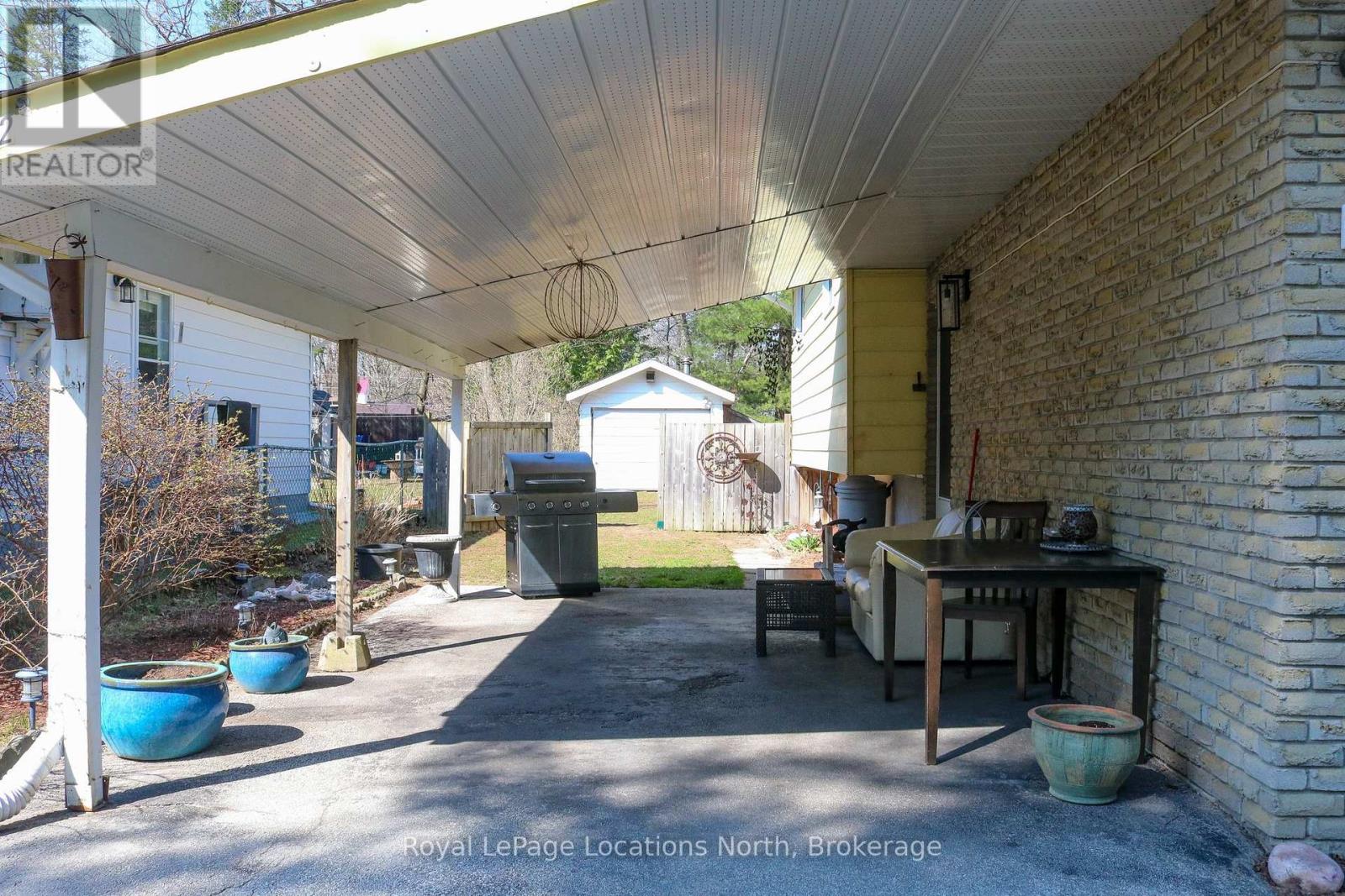 152 Melrose Avenue, Wasaga Beach, Ontario  L9Z 2T1 - Photo 2 - S13045224