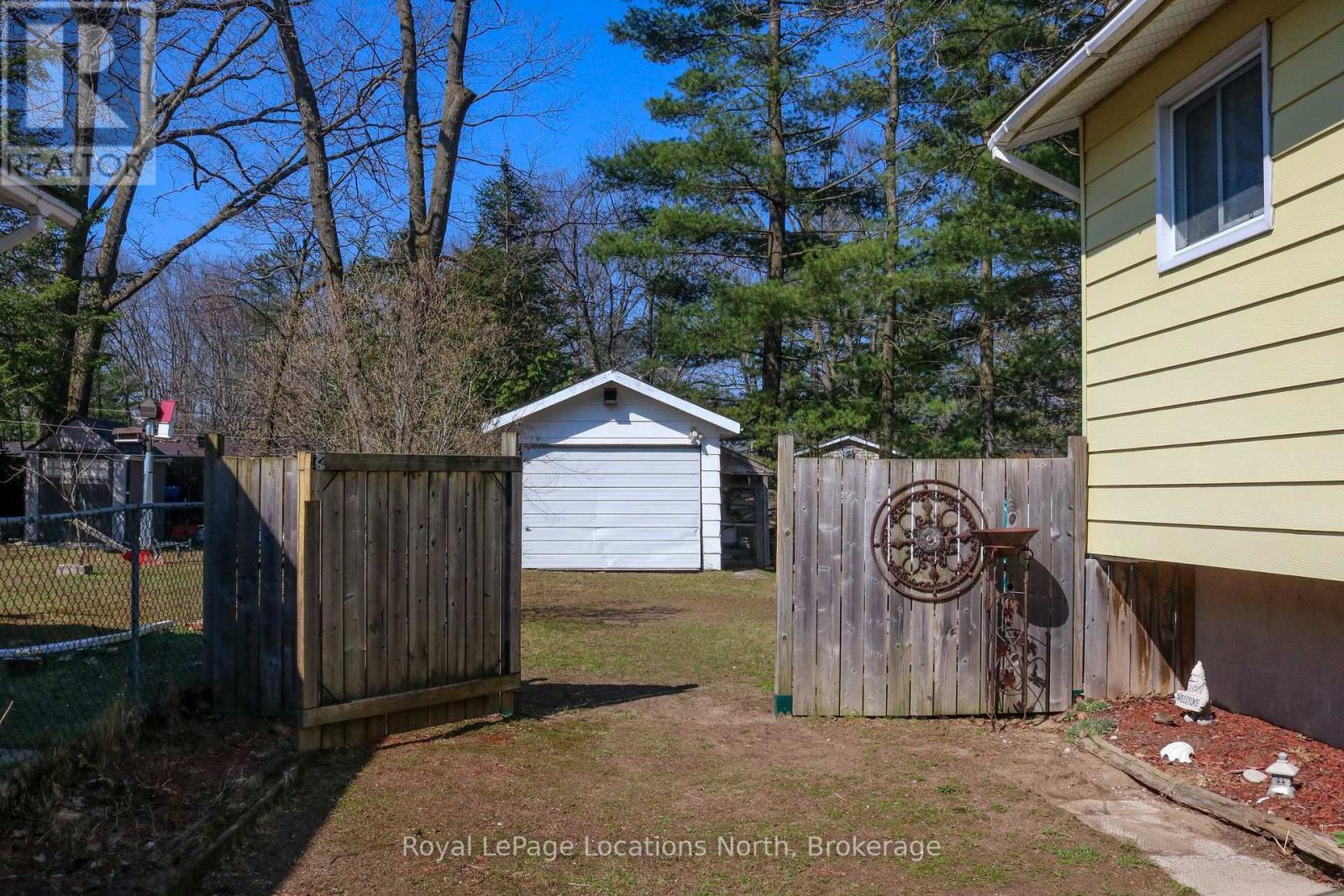 152 Melrose Avenue, Wasaga Beach, Ontario  L9Z 2T1 - Photo 22 - S13045224