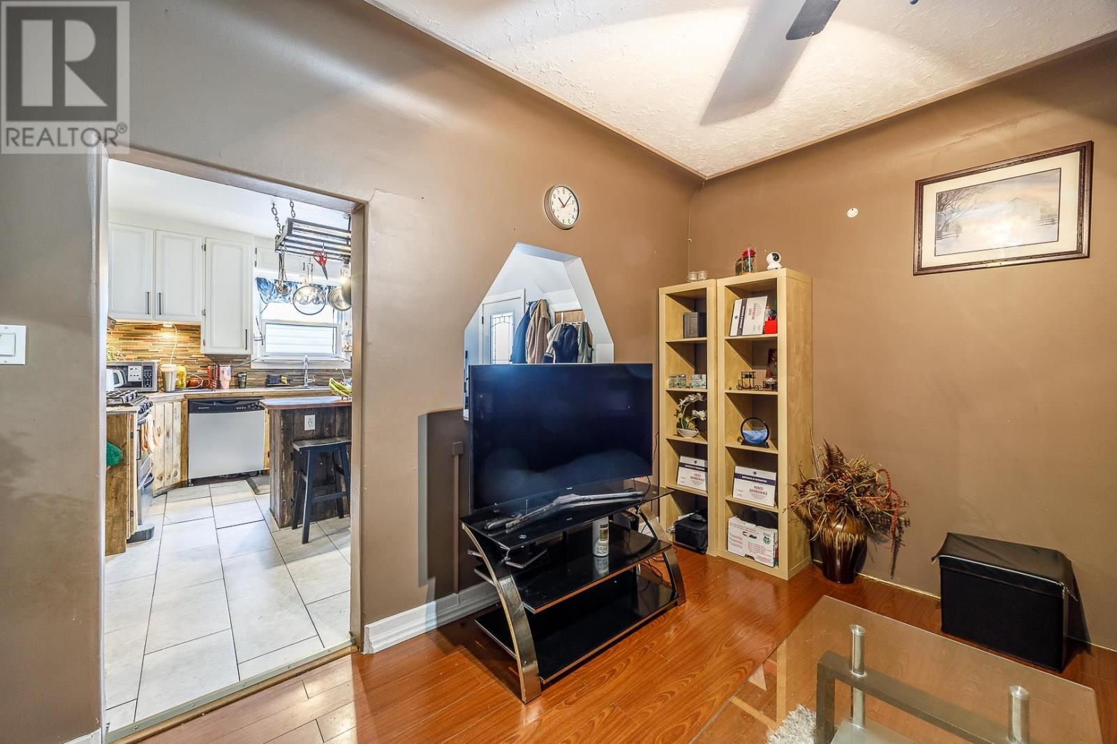 38 Algoma Ave, Sault Ste. Marie, Ontario  P6B 2P7 - Photo 6 - SM260075