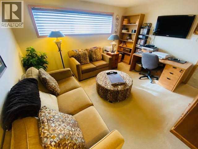 158 Maligne Drive, Hinton, Alberta  T7V 1J4 - Photo 18 - A2304599