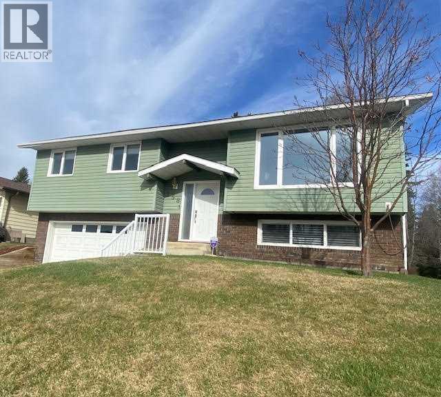 158 Maligne Drive, Hinton, Alberta  T7V 1J4 - Photo 31 - A2304599