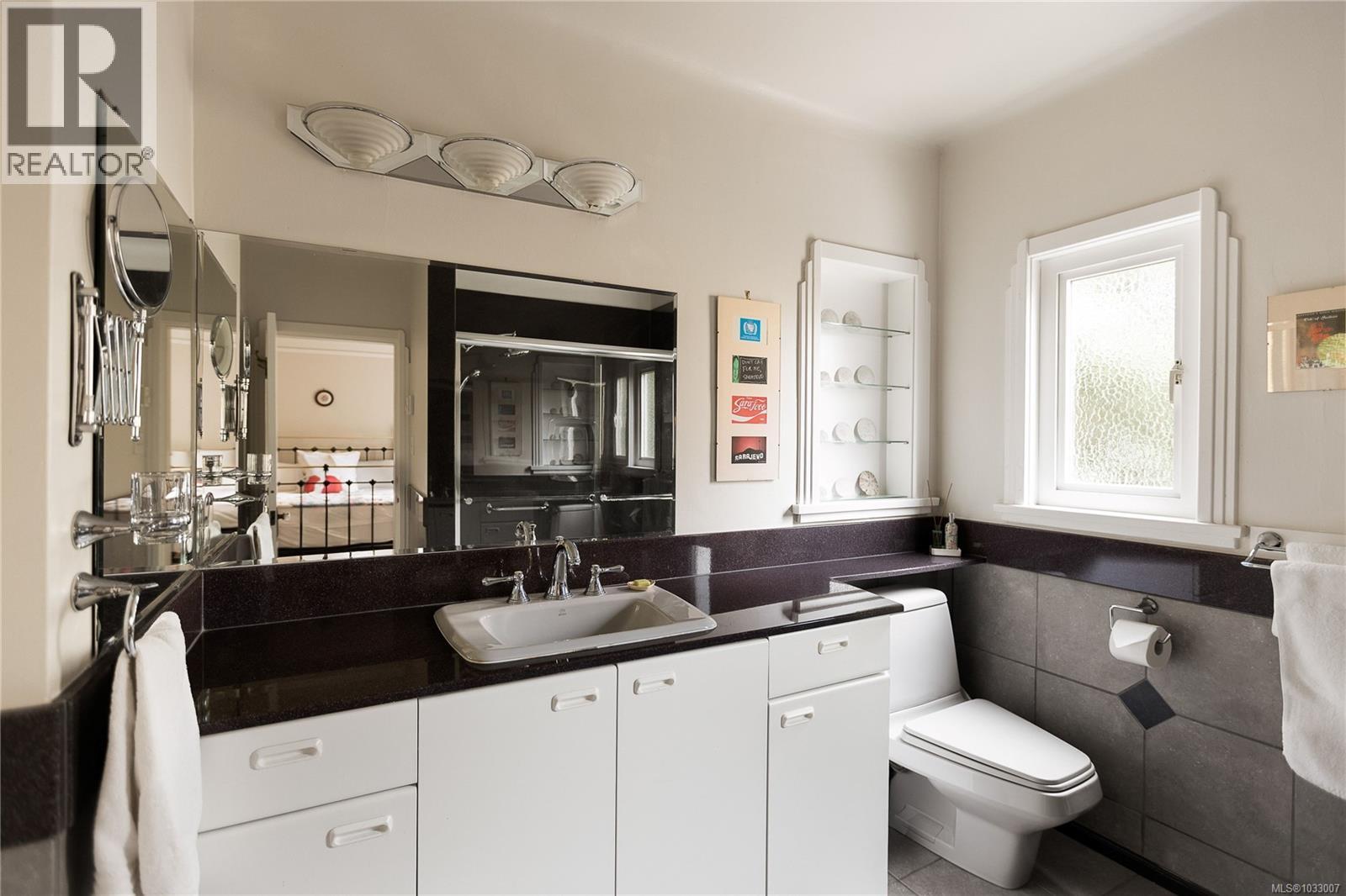 1541 Despard Ave, Victoria, British Columbia  V8S 1T2 - Photo 30 - 1033007