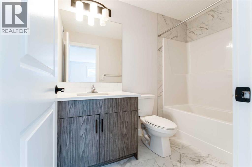 540 Chinook Winds Garden SW, Airdrie, Alberta  T4B 5J6 - Photo 37 - A2292510