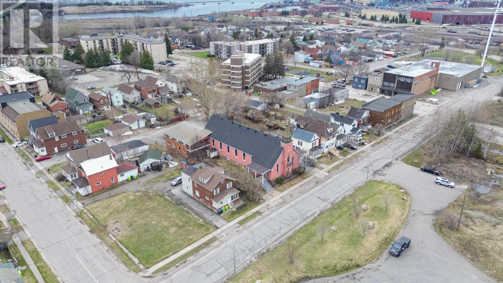 549 Cathcart St, Sault Ste. Marie, Ontario  P6A 1G8 - Photo 9 - SM260758