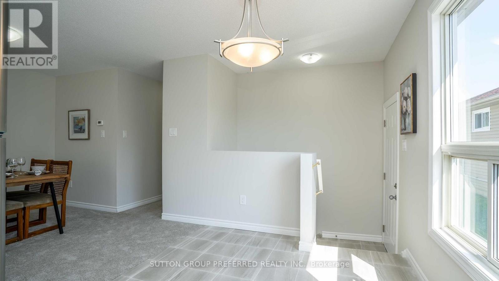 195 Simpson Crescent, London East, Ontario  N5V 5E1 - Photo 15 - X13035324