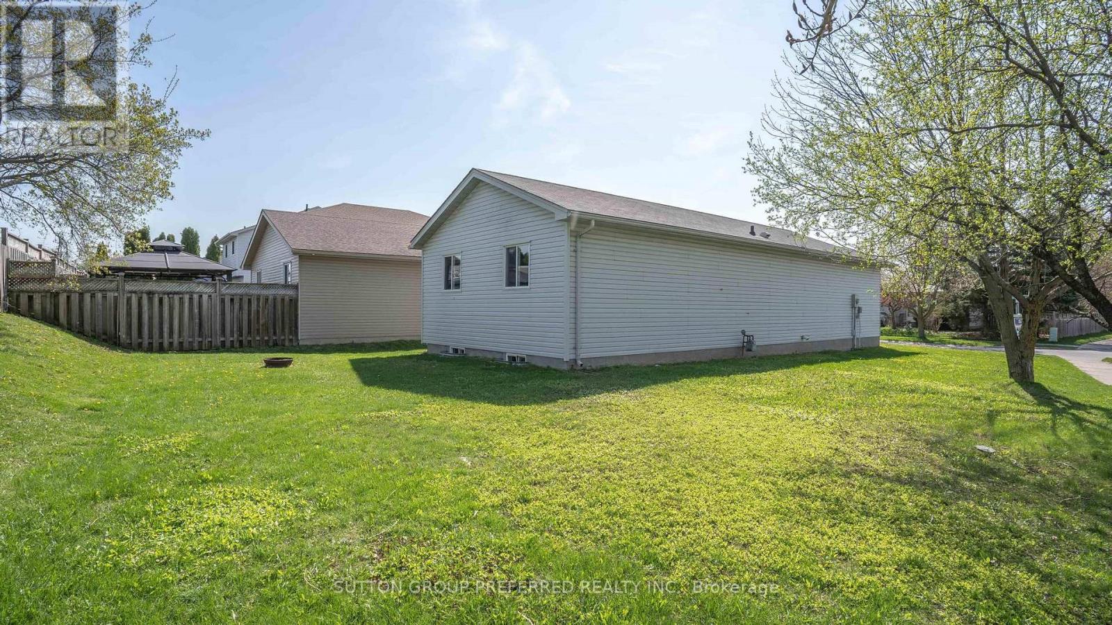 195 Simpson Crescent, London East, Ontario  N5V 5E1 - Photo 27 - X13035324