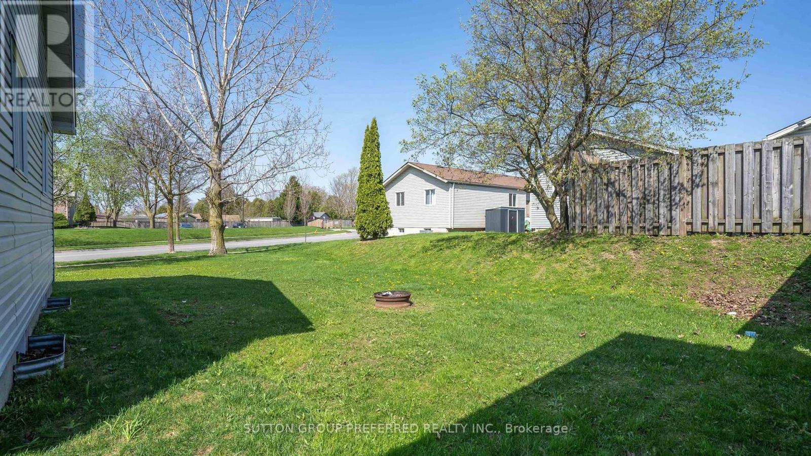 195 Simpson Crescent, London East, Ontario  N5V 5E1 - Photo 29 - X13035324