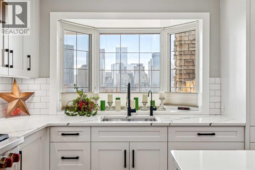 228 Crescent Road Nw, Calgary, Alberta  T2M 4A3 - Photo 17 - A2291752