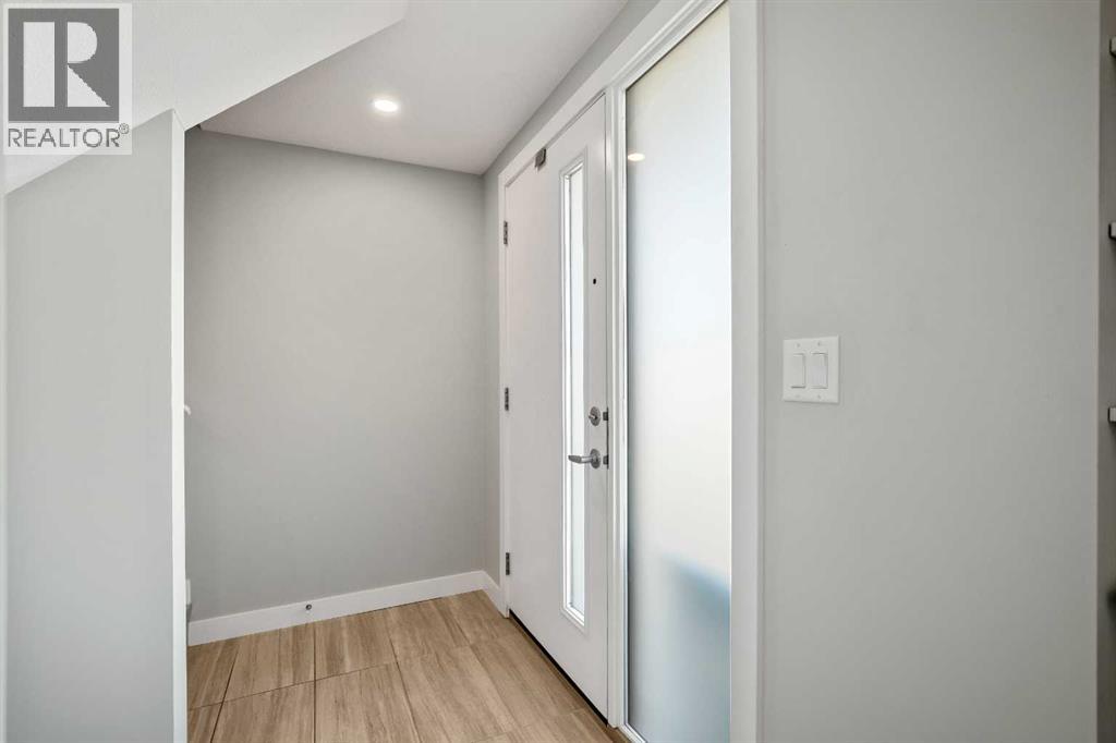 2919 136 Avenue Nw, Calgary, Alberta  T3P 1K3 - Photo 3 - A2303678