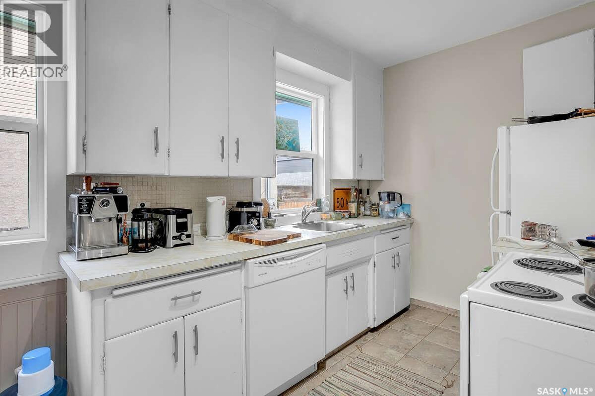 1711 Broadway Avenue, Saskatoon, Saskatchewan  S7H 2B4 - Photo 10 - SK033959