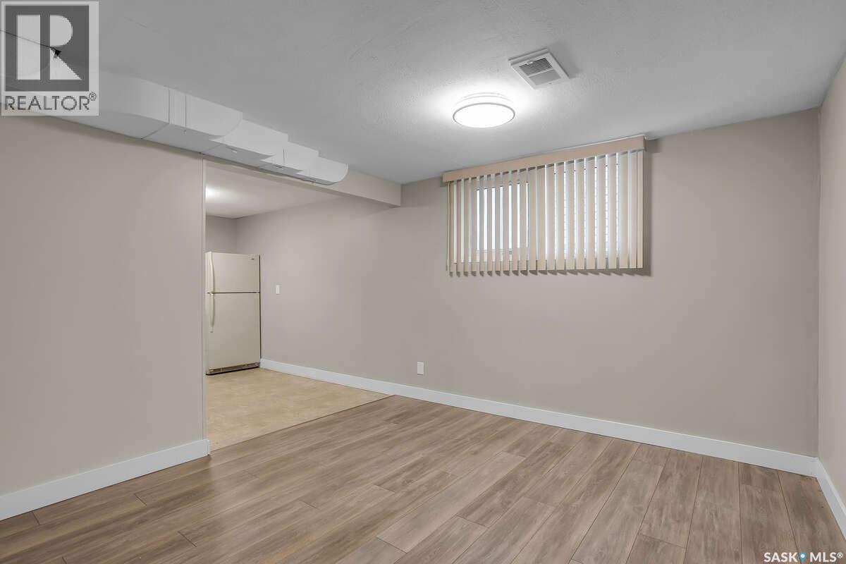 1711 Broadway Avenue, Saskatoon, Saskatchewan  S7H 2B4 - Photo 11 - SK033959