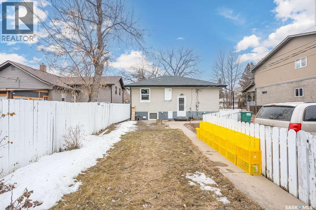 1711 Broadway Avenue, Saskatoon, Saskatchewan  S7H 2B4 - Photo 16 - SK033959