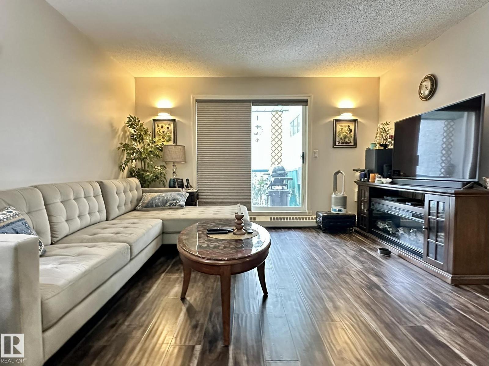 #211 9619 174 St Nw, Edmonton, Alberta  T5T 6C6 - Photo 2 - E4484255