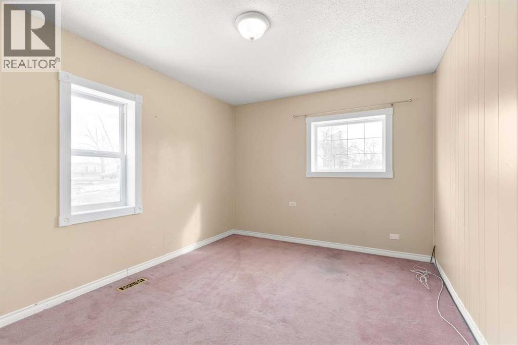 118 2 Street SE, Redcliff, Alberta  T0J 2P0 - Photo 16 - A2290441