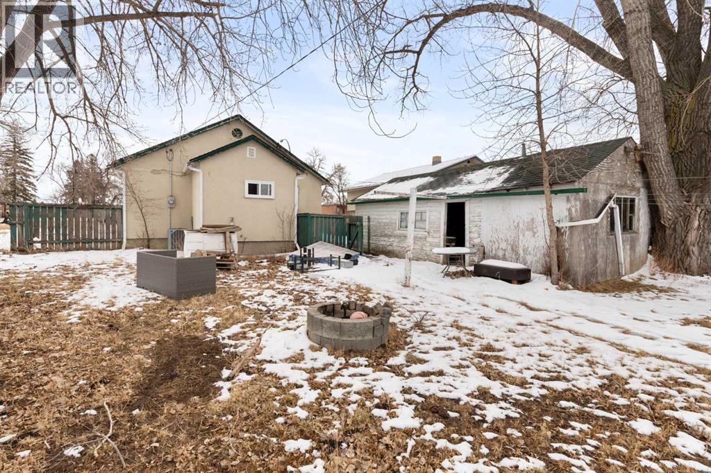 118 2 Street SE, Redcliff, Alberta  T0J 2P0 - Photo 24 - A2290441