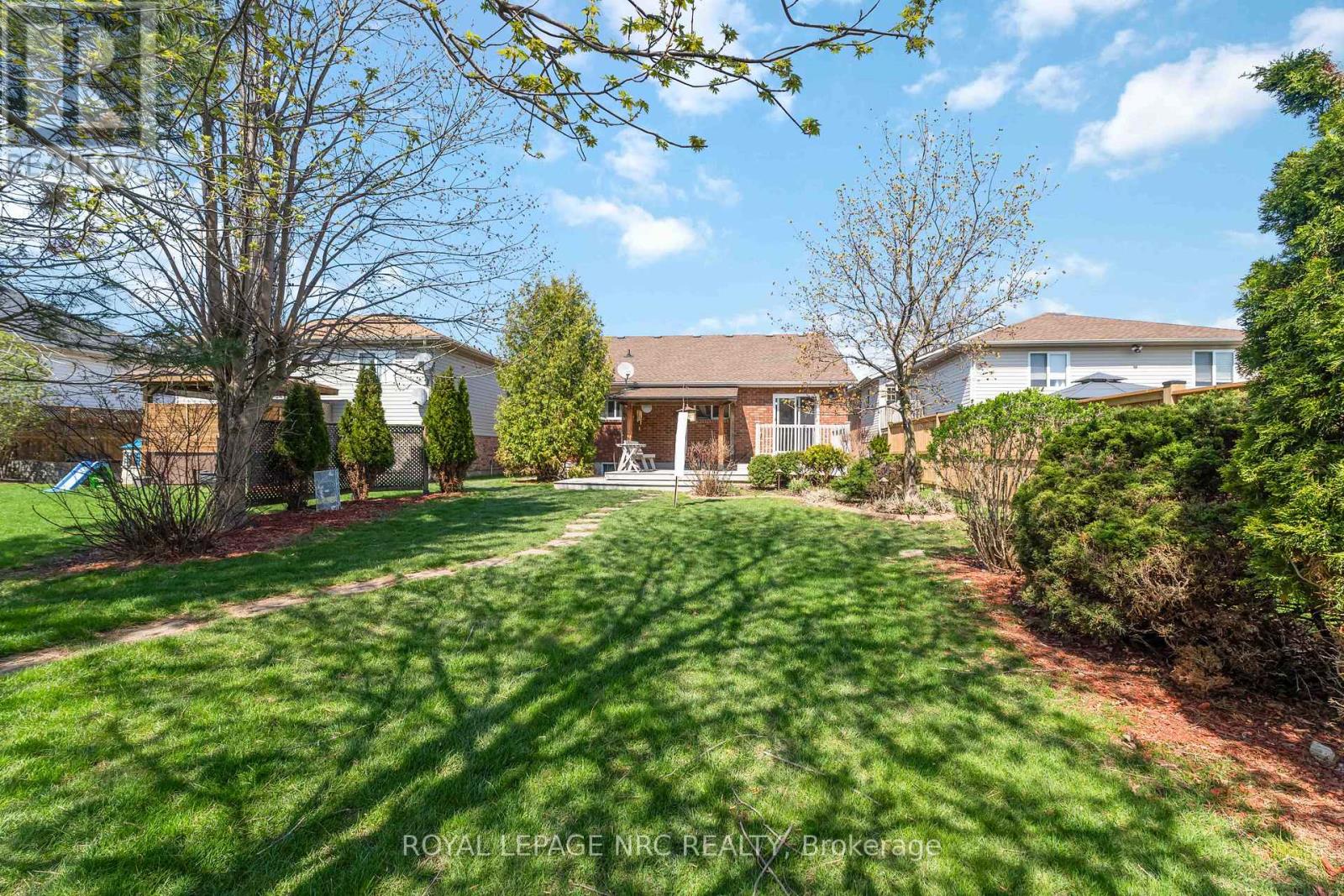 7900 Ascot Circle, Niagara Falls, Ontario  L2H 3E4 - Photo 35 - X13045254