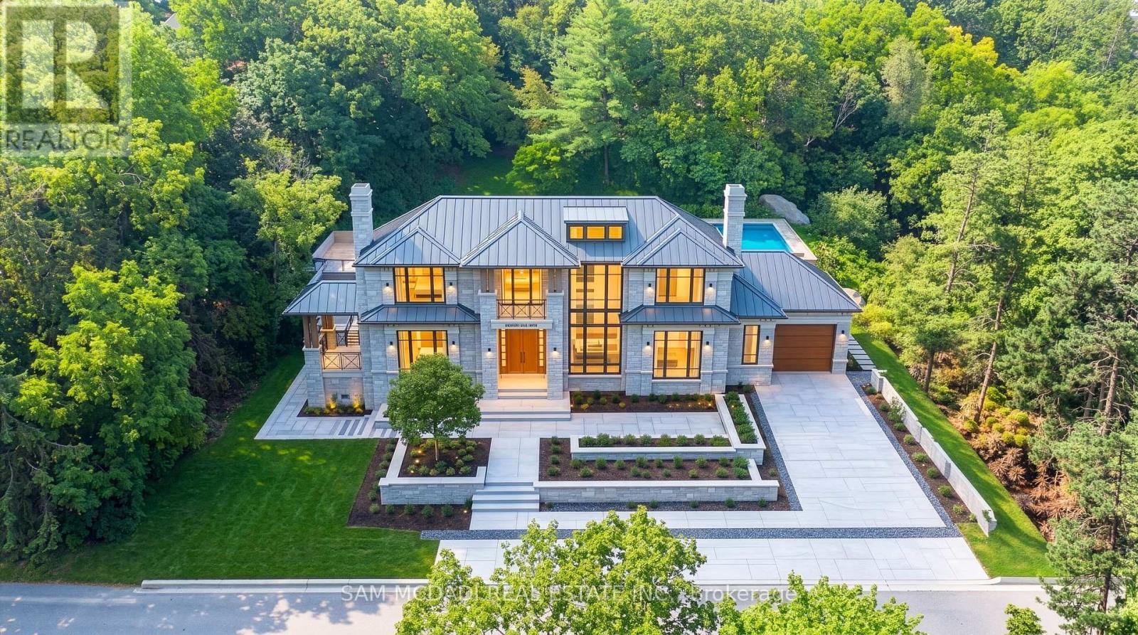 1322 BIRCHVIEW DRIVE, Mississauga, Ontario