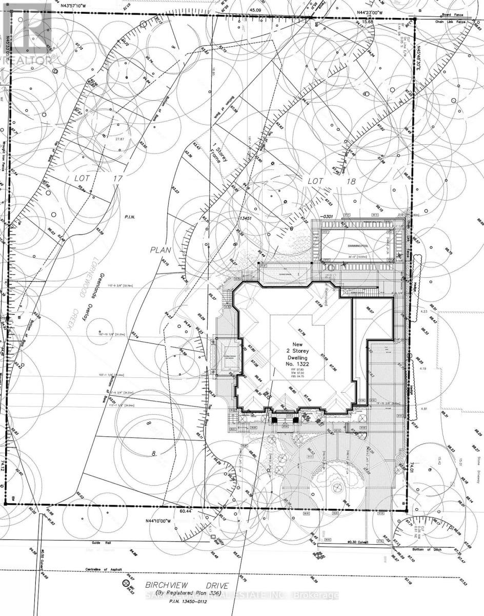 1322 Birchview Drive, Mississauga, Ontario  L5H 3E4 - Photo 12 - W12859562