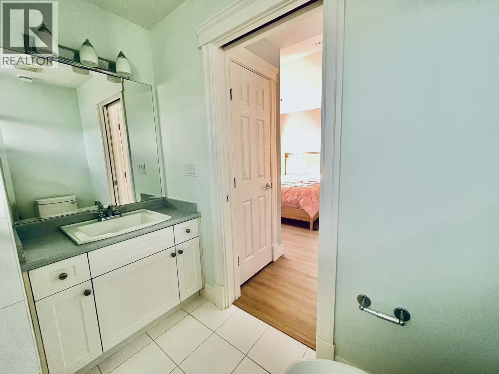 Upper/down Unit 3271 Francis Road, Richmond, British Columbia  V7C 1J1 - Photo 12 - R3106362