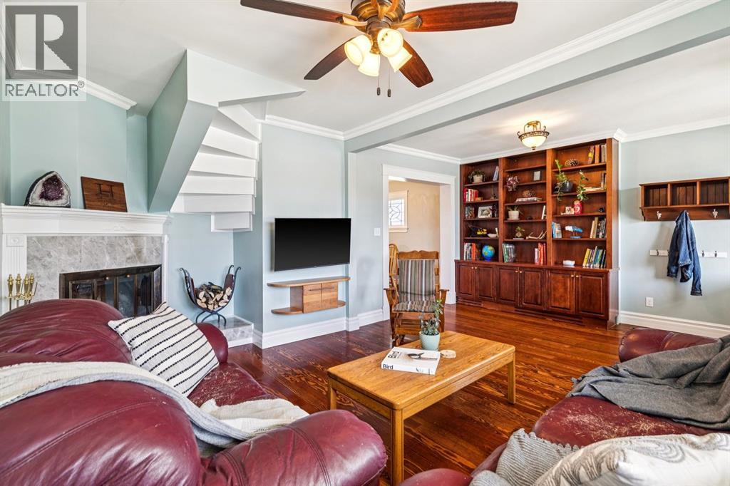 2230 22 Avenue SW, Calgary, Alberta  T2T 0S7 - Photo 17 - A2302859