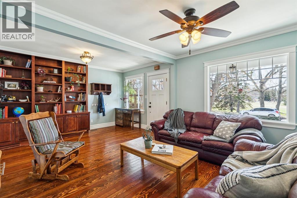 2230 22 Avenue SW, Calgary, Alberta  T2T 0S7 - Photo 7 - A2302859