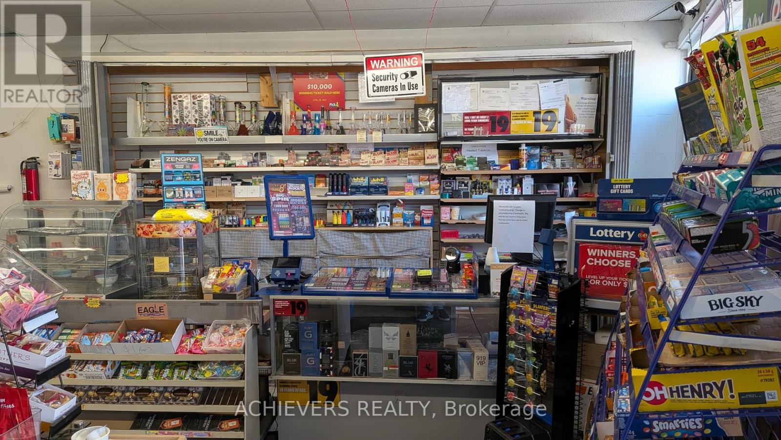 2149 University Avenue W, Windsor, Ontario  N9B 1E3 - Photo 5 - X13045250