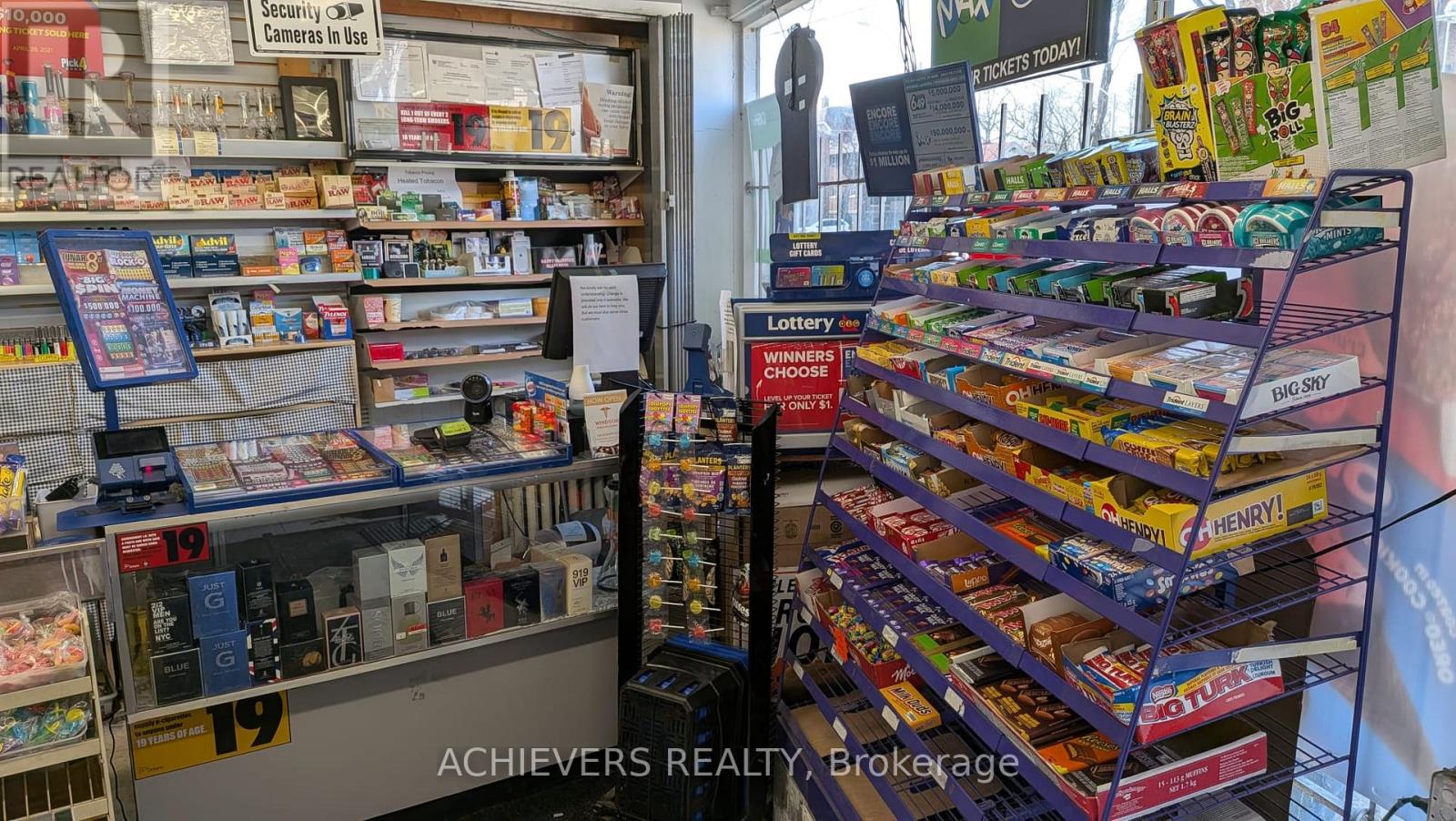 2149 University Avenue W, Windsor, Ontario  N9B 1E3 - Photo 7 - X13045250